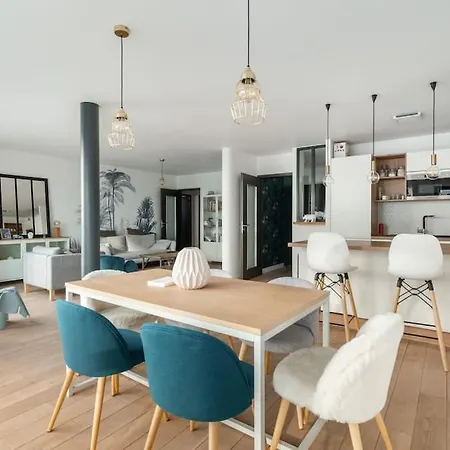 Apartment Montmartre Paris
